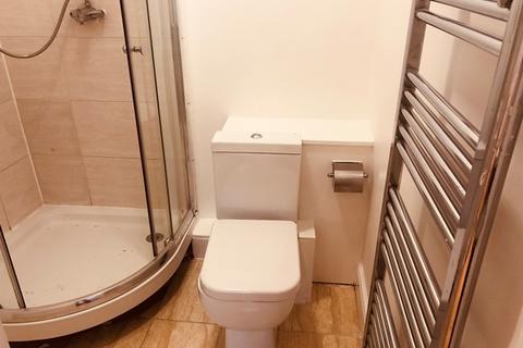 undefined, Yonge Park, London N4