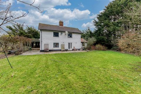 3 bedroom detached house for sale, Southburgh, Thetford