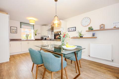 3 bedroom detached house for sale, Lincoln Drive, Houlton, Rugby, CV23