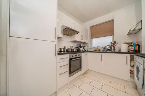 2 bedroom flat to rent, Leighton Road, London NW5