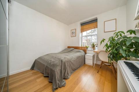 2 bedroom flat to rent, Leighton Road, London NW5