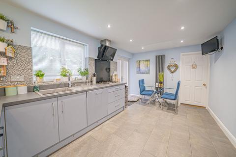 5 bedroom detached house for sale, Bridge Meadow Drive, Knowle, B93