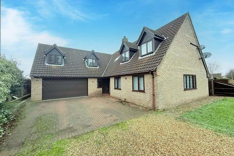 5 bedroom house to rent, Bernards Close, Bury St. Edmunds IP28