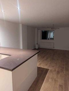undefined, Palawyf Avenue, Pontyclun