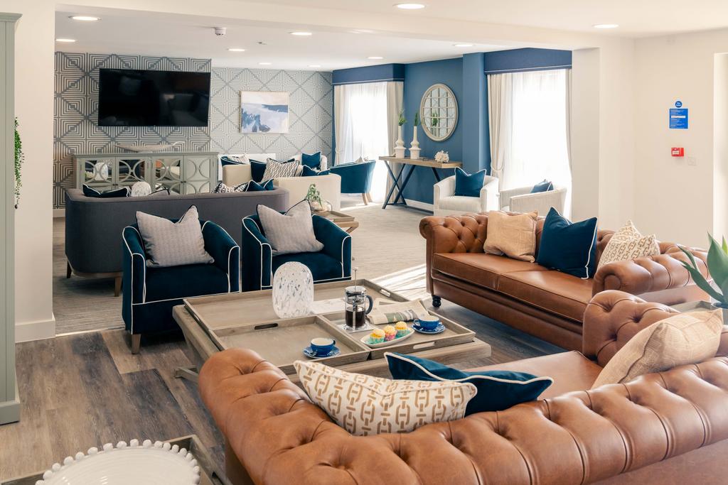 Communal Lounge
