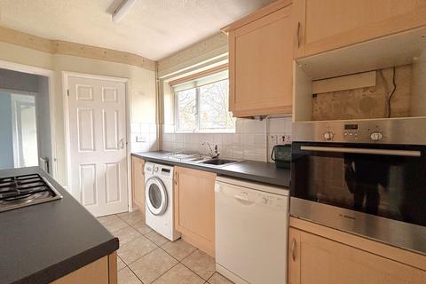 2 bedroom semi-detached bungalow for sale, Redhoods Way West, Letchworth Garden City, SG6