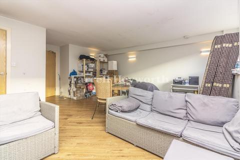 undefined, New Hall Lane, Preston PR1
