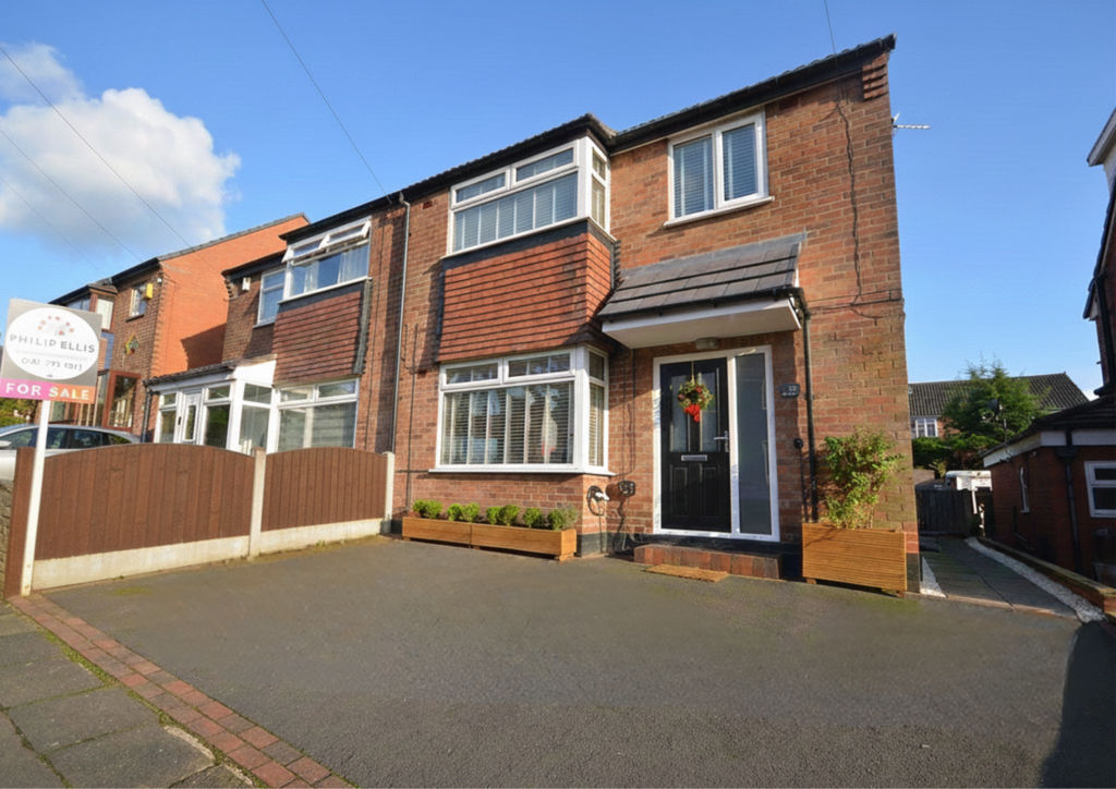 12 Fairway Road, BL9 8 DY