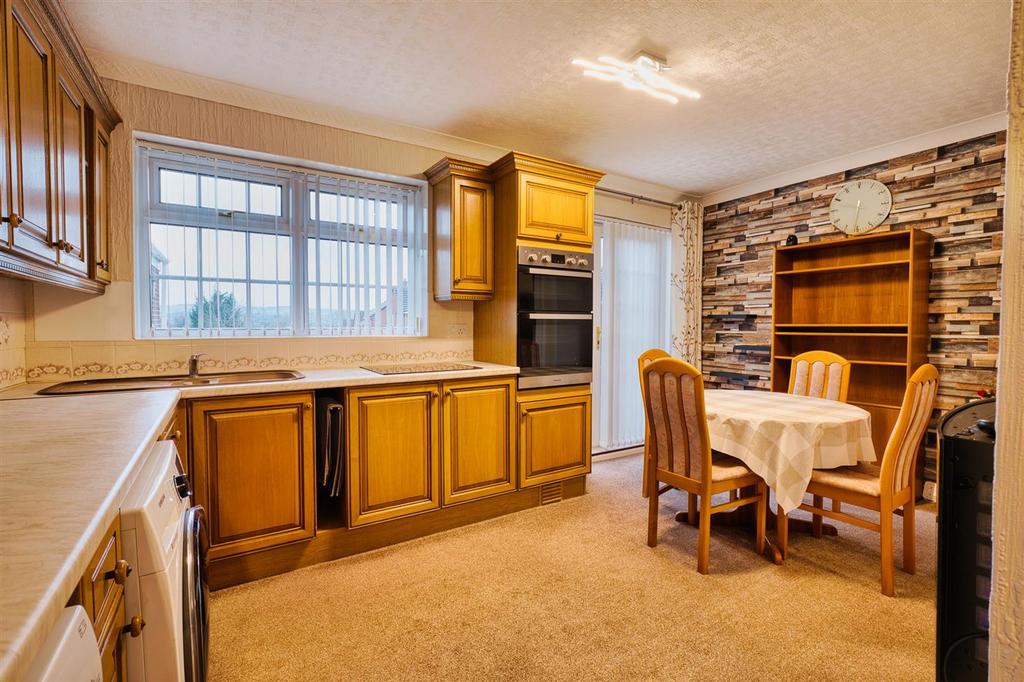 Kitchen / Diner