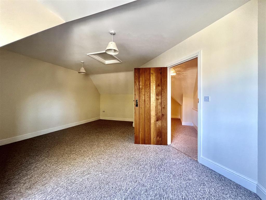 Temp Imageq Oul Jz.jpg