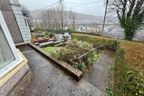 undefined, Porth CF39