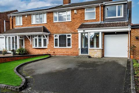 4 bedroom semi-detached house for sale, Elmdale Drive, Aldridge