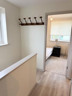 3 bedroom detached house to rent, Salisbury Close, Alton GU34