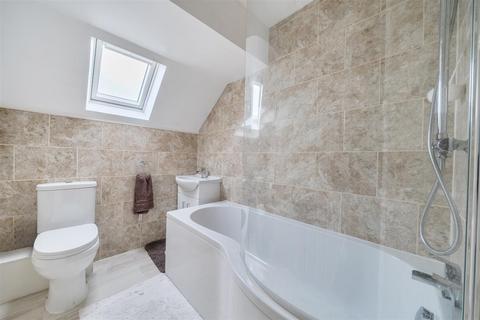undefined, Chestnut Drive, Bulkington, Devizes