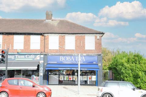2 bedroom apartment for sale, Victoria Road, Ruislip, Middlesex, HA4 0EG