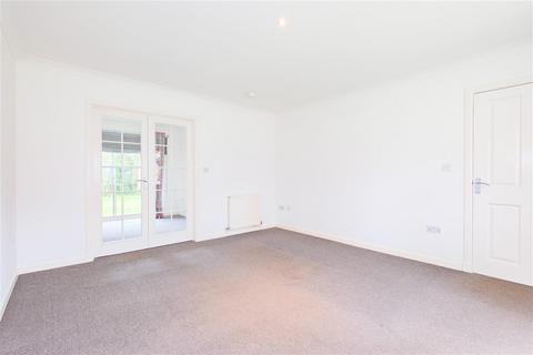 undefined, Greenoakhill Ave, Uddingston