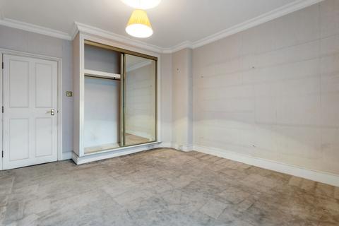 2 bedroom flat for sale, Gladstone Court  Regency Street, London, SW1P 4AL