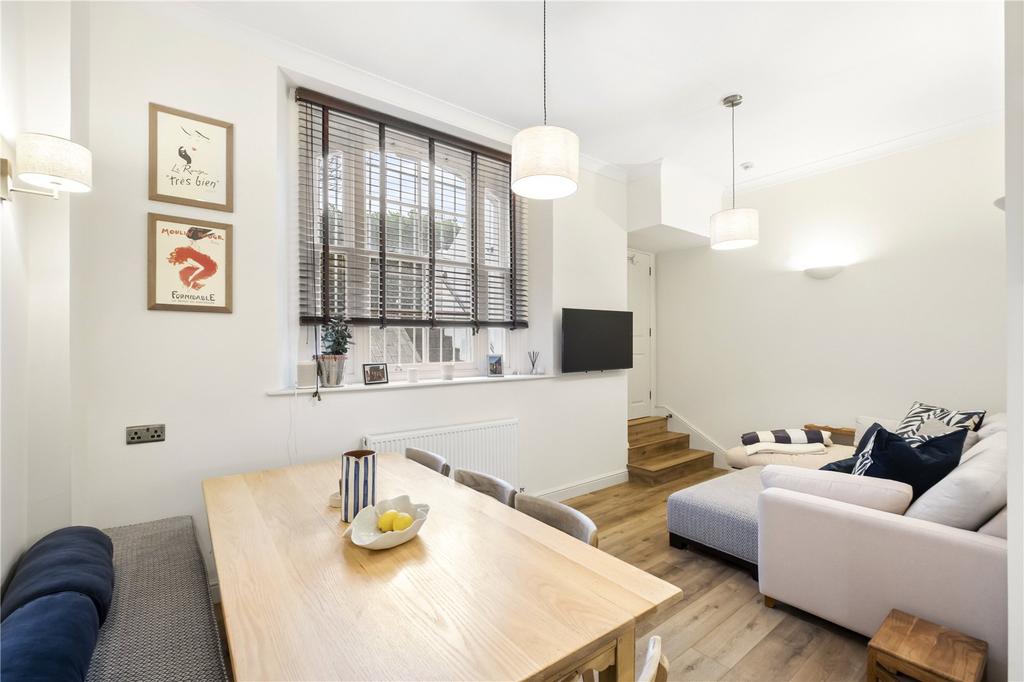 Dining/Living Room 2