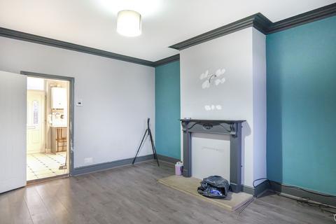 4 bedroom terraced house for sale, Lee Mount Road, Halifax HX3