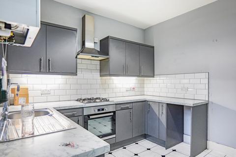 4 bedroom terraced house for sale, Lee Mount Road, Halifax HX3