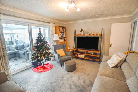4 bedroom detached house for sale, 26 Inverleven Place, Lawthorn, Irvine, KA11 2DW