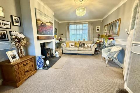 3 bedroom semi-detached house for sale, Coniscliffe Road, Darlington