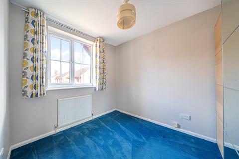 3 bedroom semi-detached house for sale, Malcote Close, Biddenham