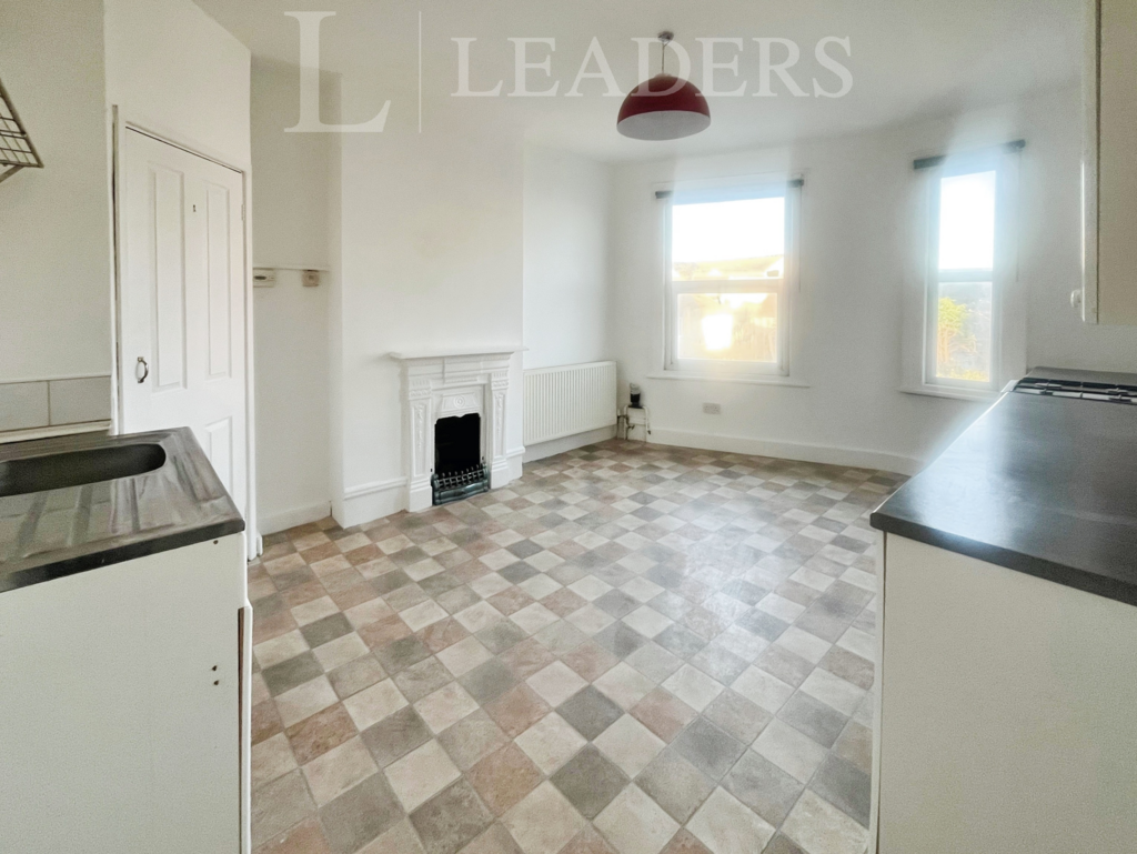 Kitchen 2