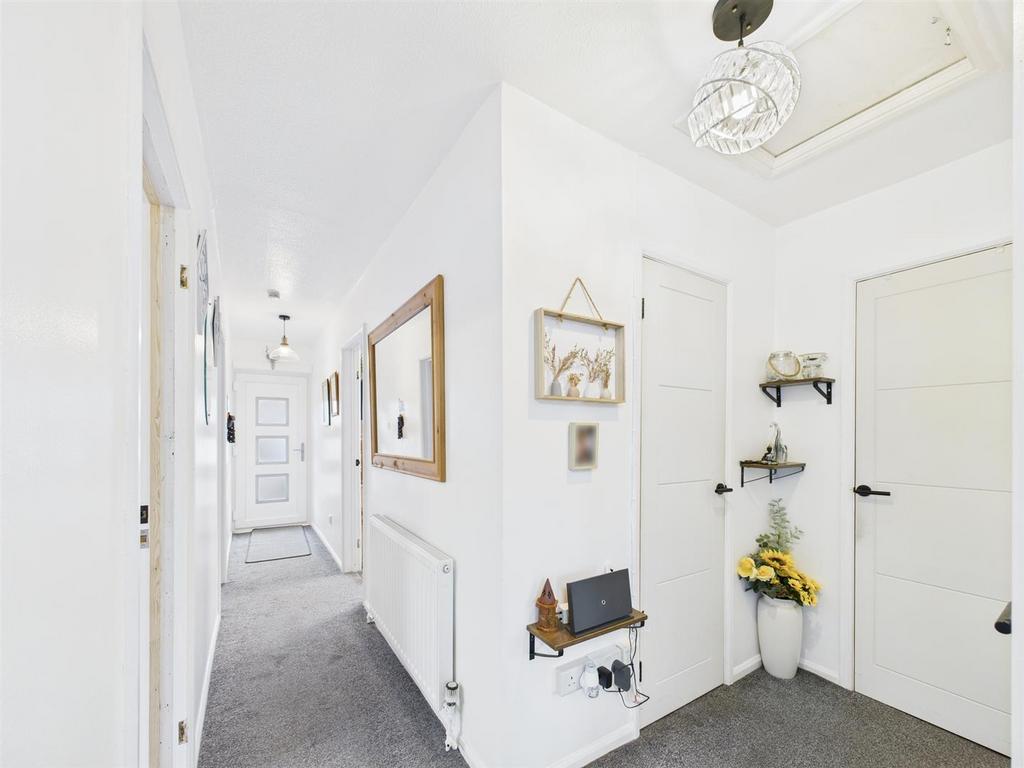 CAM04045 G0-PR0051-STILL006.jpg