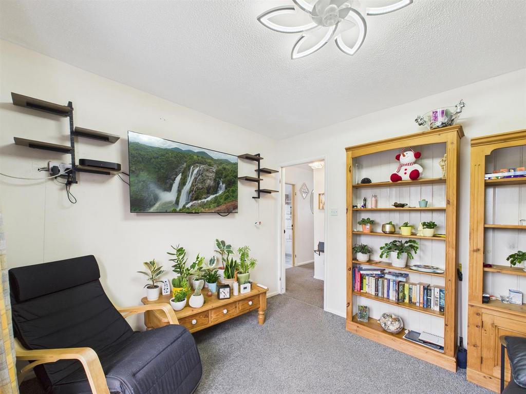 CAM04045 G0-PR0051-STILL012.jpg