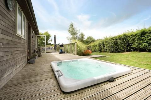 3 bedroom chalet for sale, Stonerush Lakes, Looe PL13