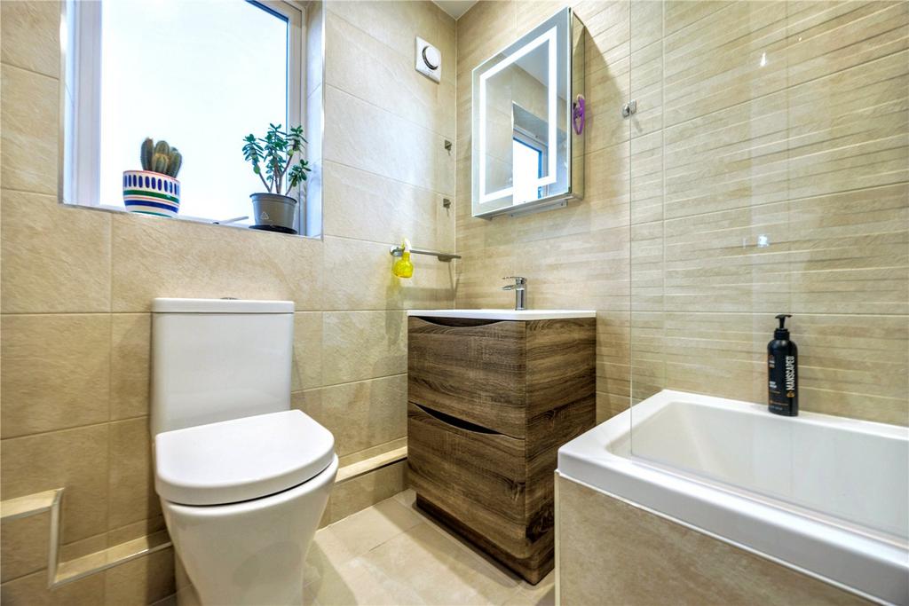Bathroom/Wc