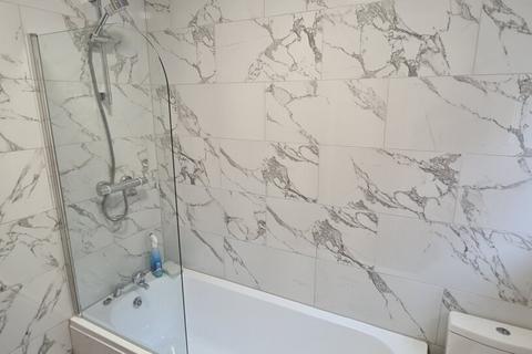 undefined, Ash Crescent, Leeds LS6