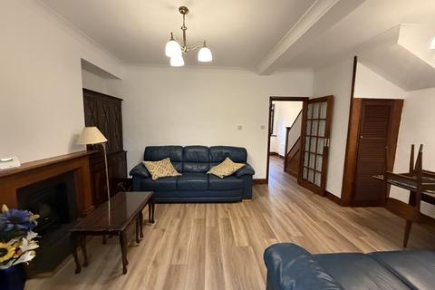 undefined, Meadowbank Road