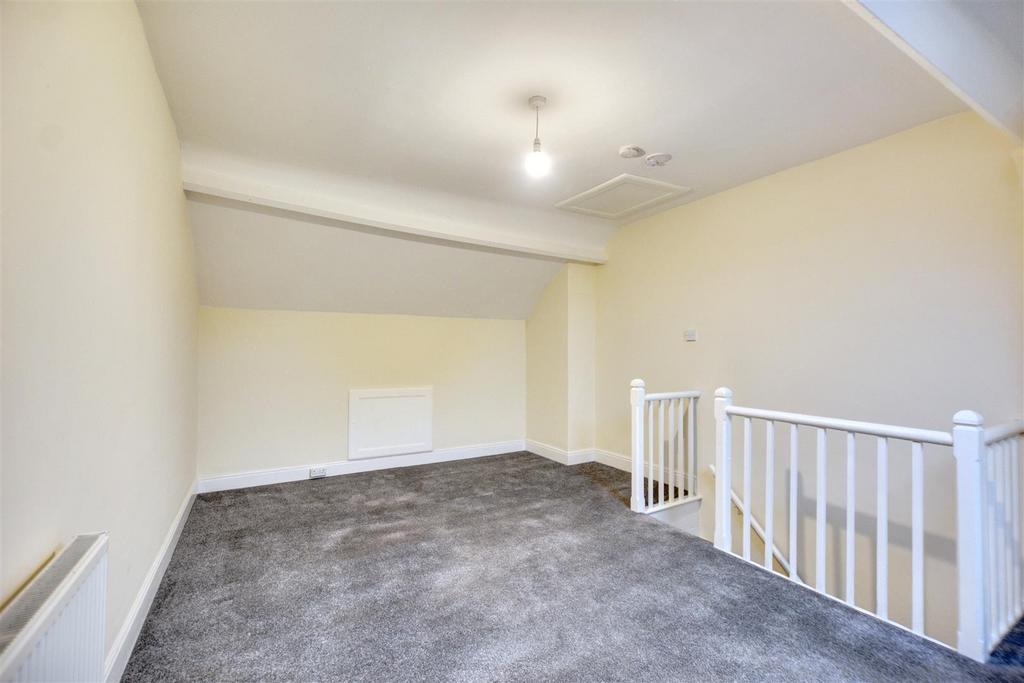 Bedroom 3 2.jpeg