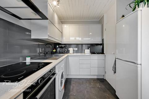 3 bedroom flat for sale, Galbraith Street, LONDON E14