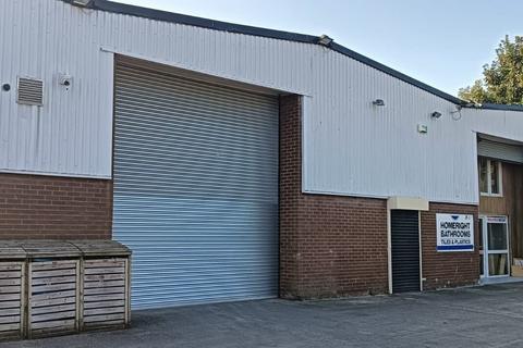 Warehouse to rent - Units L3, L4 & L5 Liver Industrial Estate Liverpool L9 7ES