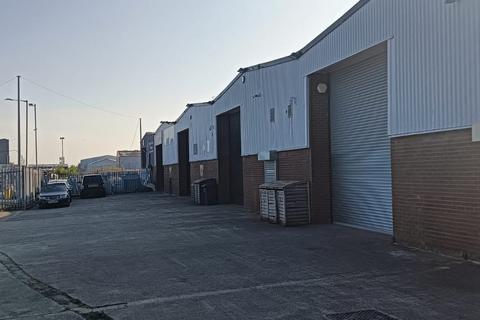 Warehouse to rent, Units L3, L4 & L5 Liver Industrial Estate Liverpool L9 7ES