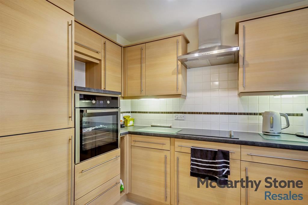 8673481-interior05-800.jpg