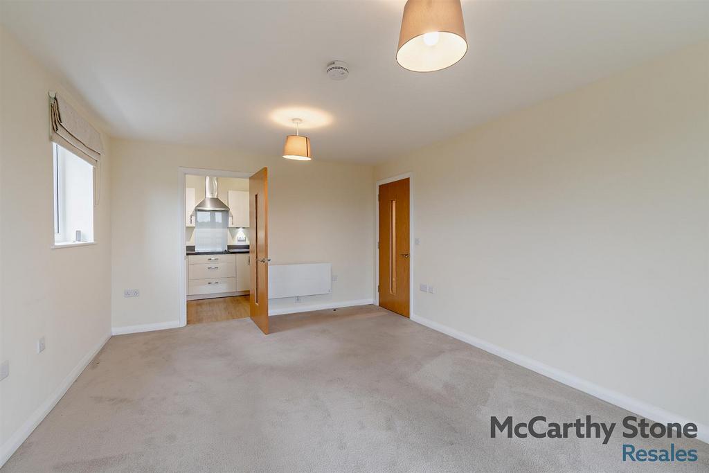 8660859-interior16-800.jpg