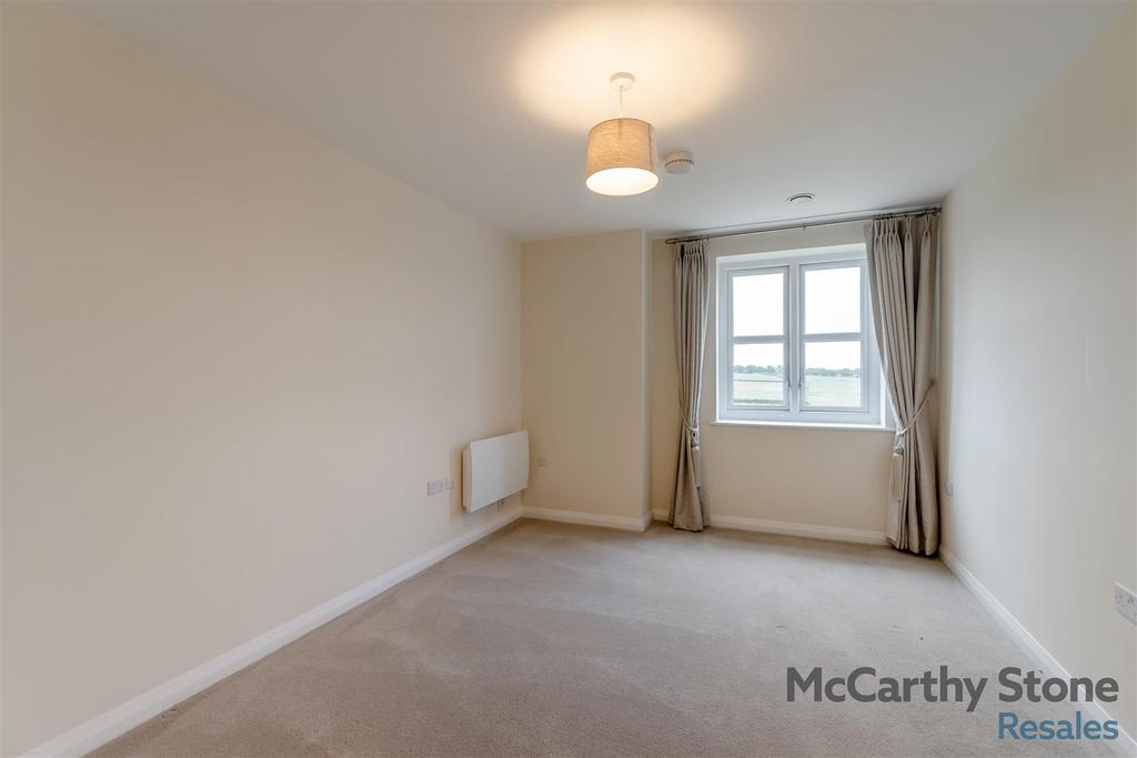 8660859-interior06.jpg