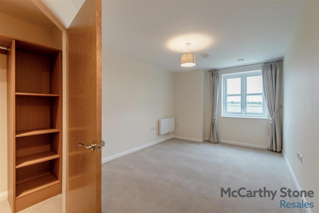 8660859-interior07.jpg