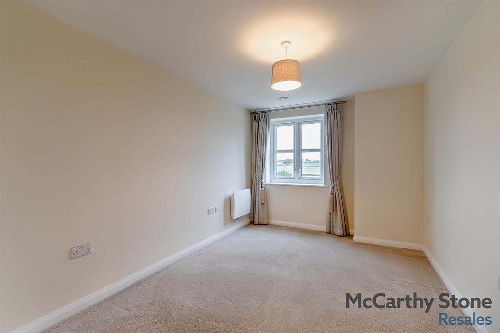8660859-interior02-800.jpg