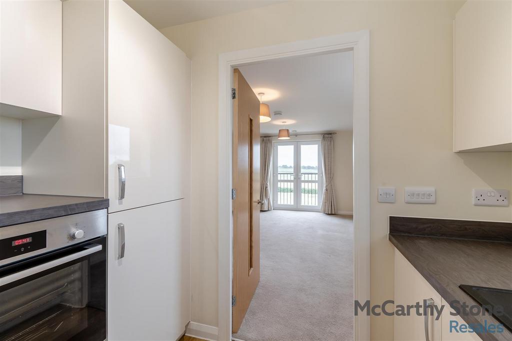 8660859-interior19.jpg