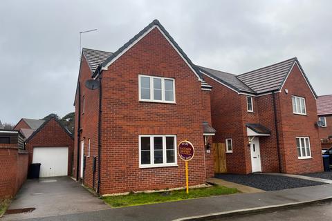 3 bedroom detached house to rent, Garner Close, Harlestone Manor, NN5 6WQ