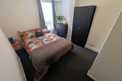 undefined, Goldswong Terrace, Nottingham NG3