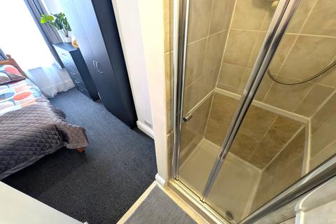 undefined, Goldswong Terrace, Nottingham NG3