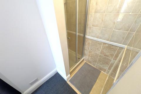 undefined, Goldswong Terrace, Nottingham NG3