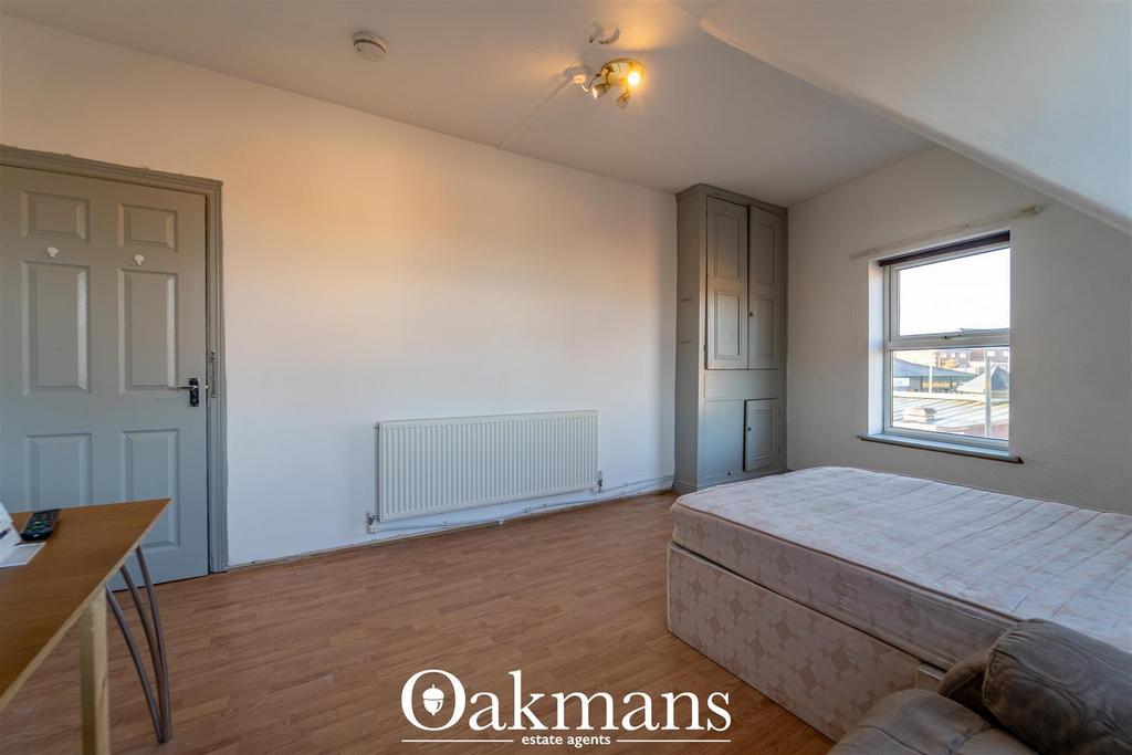 Flat 2, 130 Cape Hil