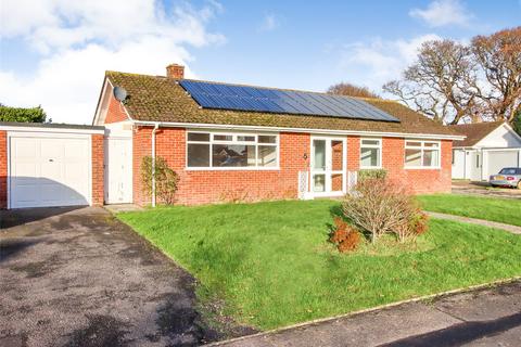 3 bedroom bungalow for sale - Fox Field, Everton, Hampshire, SO41